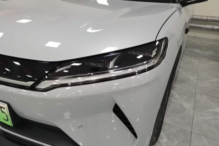 Used BYD Yuan UP 2025 Intelligent Driving Version 401 KM Dynamic Edition Left Front Headlight