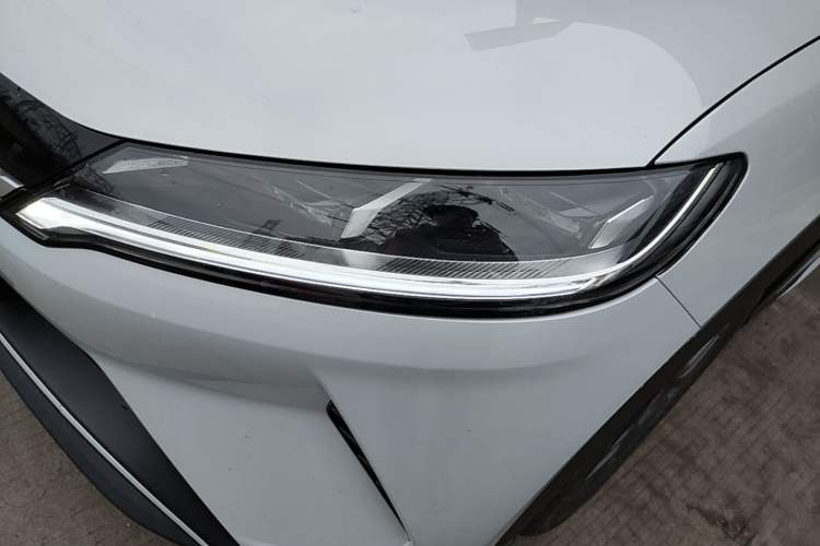 Used BYD Yuan UP 2025 Model 301KM Leading Version Left Front Headlight