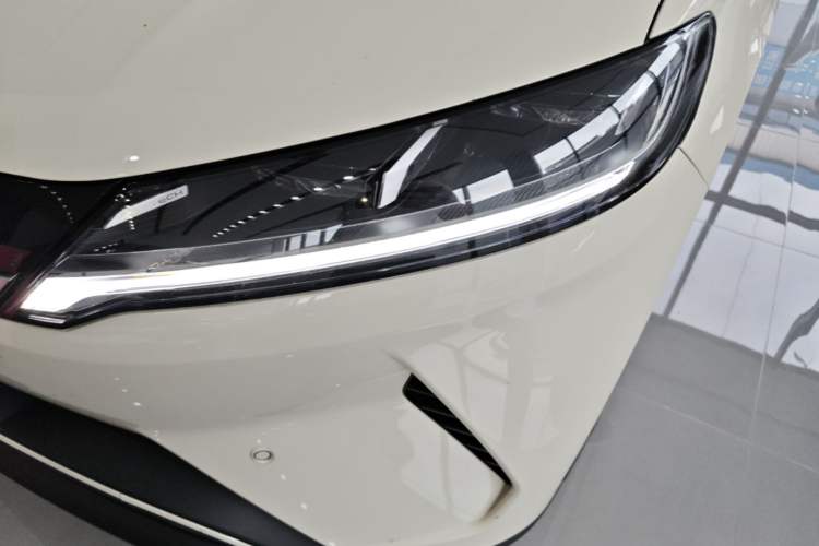 Used BYD Yuan UP 2025 Intelligent Driving Version 401 km Leading Edition Left Front Headlight
