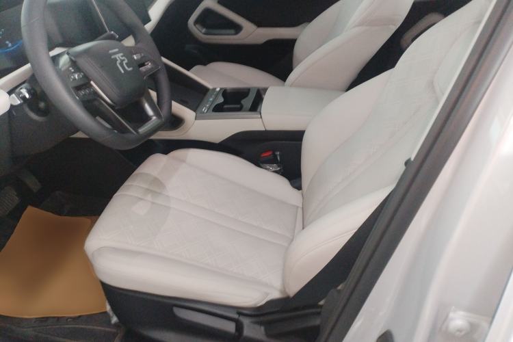 Used BYD Yuan UP 2025 Model 301KM Leading Version Left Front Seat