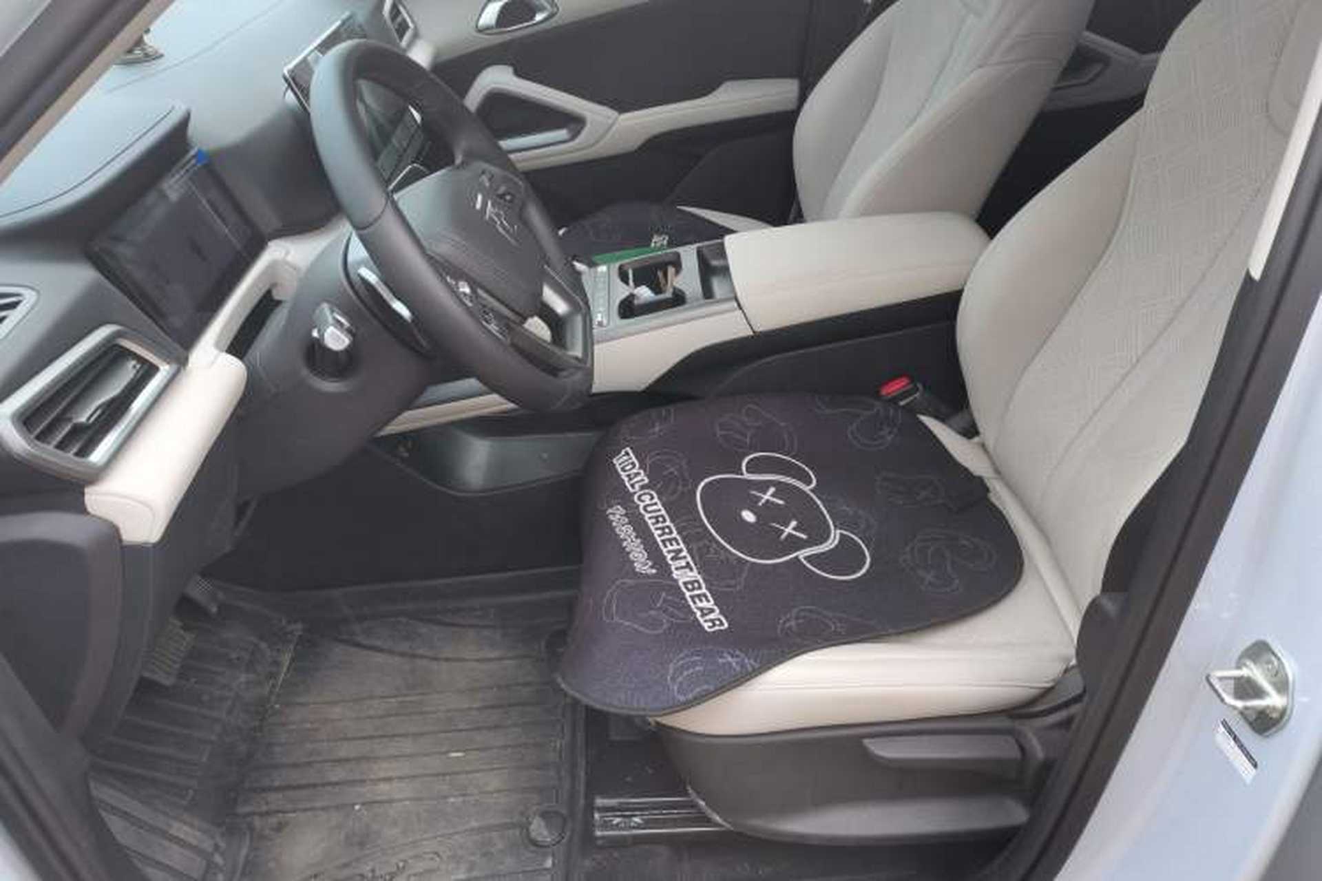 Used BYD Yuan UP 2025 Intelligent Driving Version 401 KM Dynamic Edition Left Front Seat