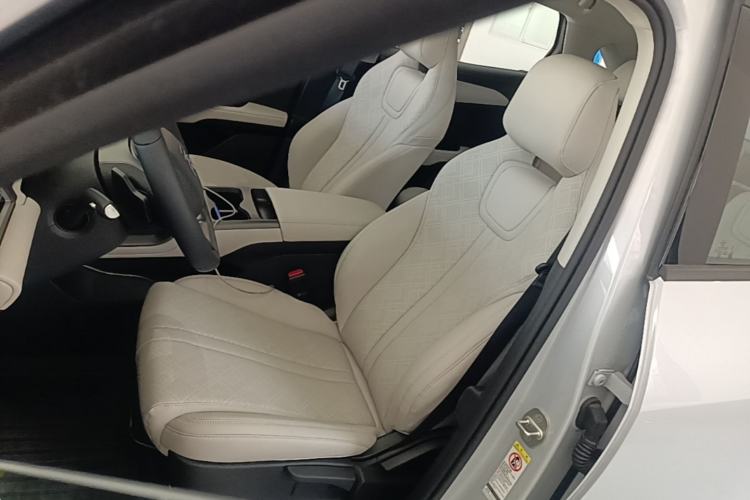 Used BYD Yuan UP 2025 Intelligent Driving Version 401 KM Dynamic Edition Left Front Seat