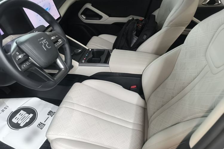 Used BYD Yuan UP 2025 Intelligent Driving Version 401 km Leading Edition Left Front Seat
