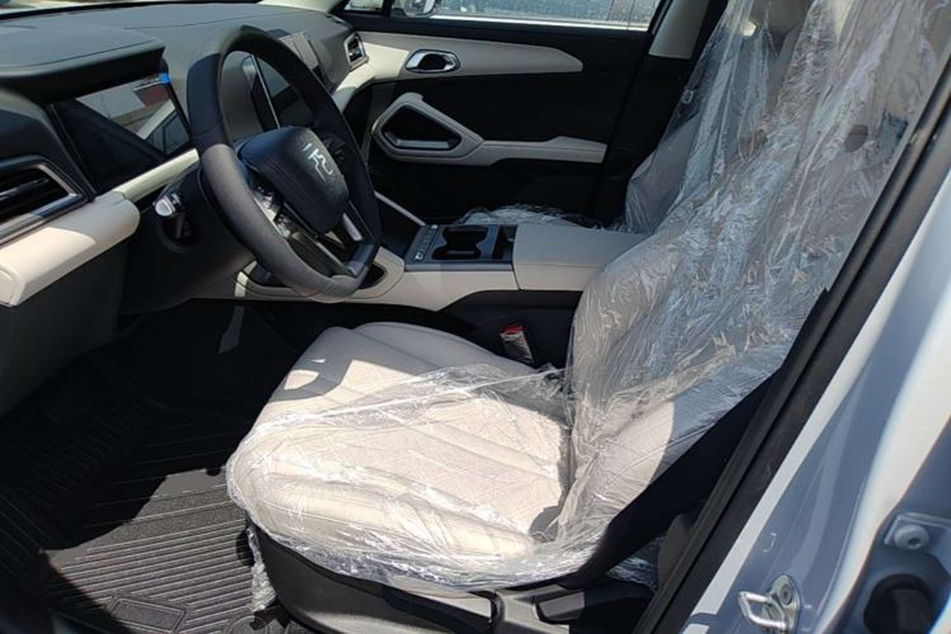 Used BYD Yuan UP 2025 Model 301KM Leading Version Left Front Seat