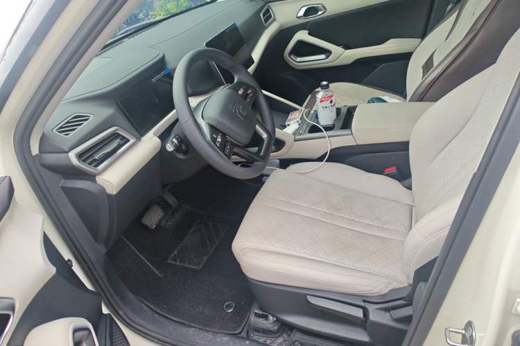 Used BYD Yuan UP 2025 Model 301KM Leading Version Left Front Seat