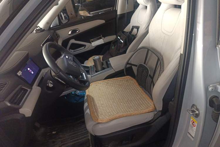 Used BYD Yuan UP 2025 Intelligent Driving Version 401 km Leading Edition Left Front Seat