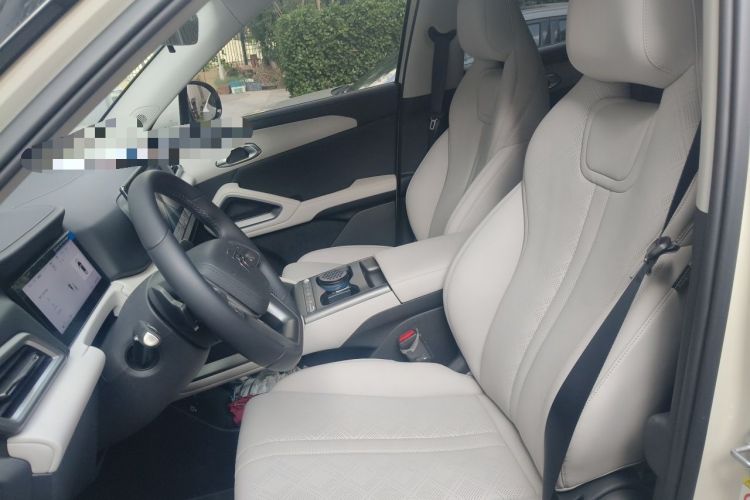 Used BYD Yuan UP 2025 Intelligent Driving Version 401 KM Dynamic Edition Left Front Seat
