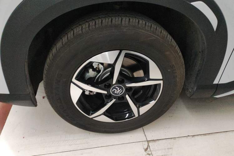 Used BYD Yuan UP 2025 Intelligent Driving Version 401 km Leading Edition Left Front Wheel Hub