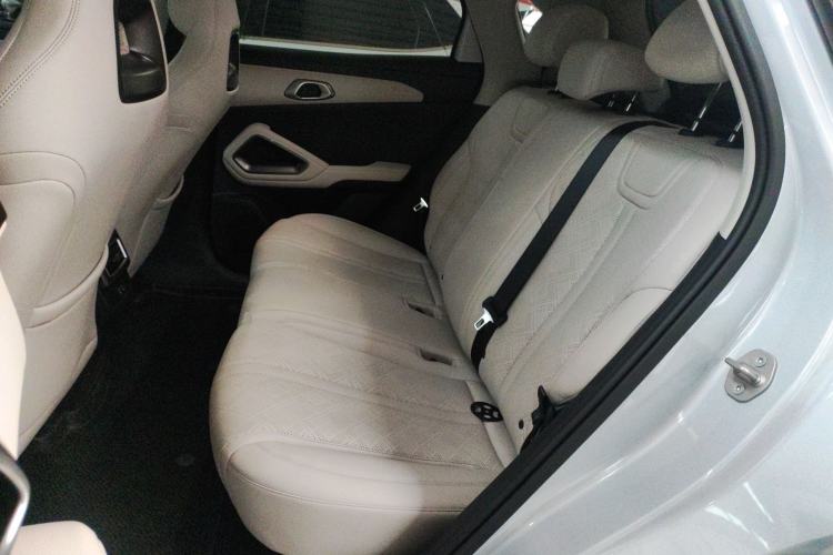 Used BYD Yuan UP 2025 Intelligent Driving Version 401 km Leading Edition Left Rear Seat