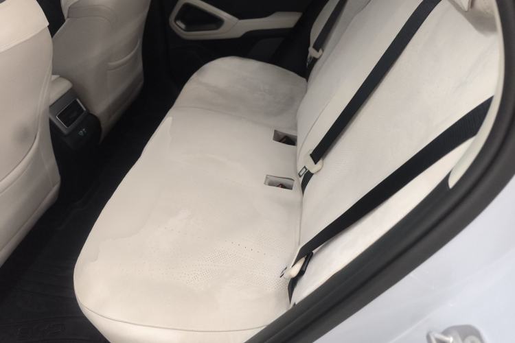 Used BYD Yuan UP 2025 Model 301KM Leading Version Left Rear Seat