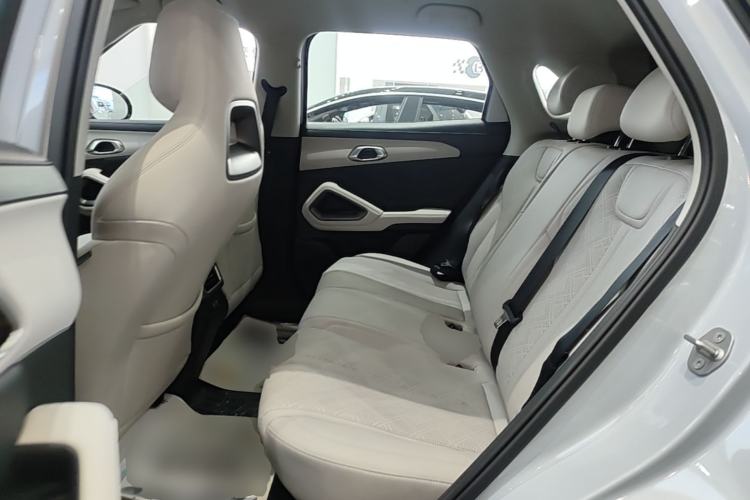 Used BYD Yuan UP 2025 Intelligent Driving Version 401 km Leading Edition Left Rear Seat