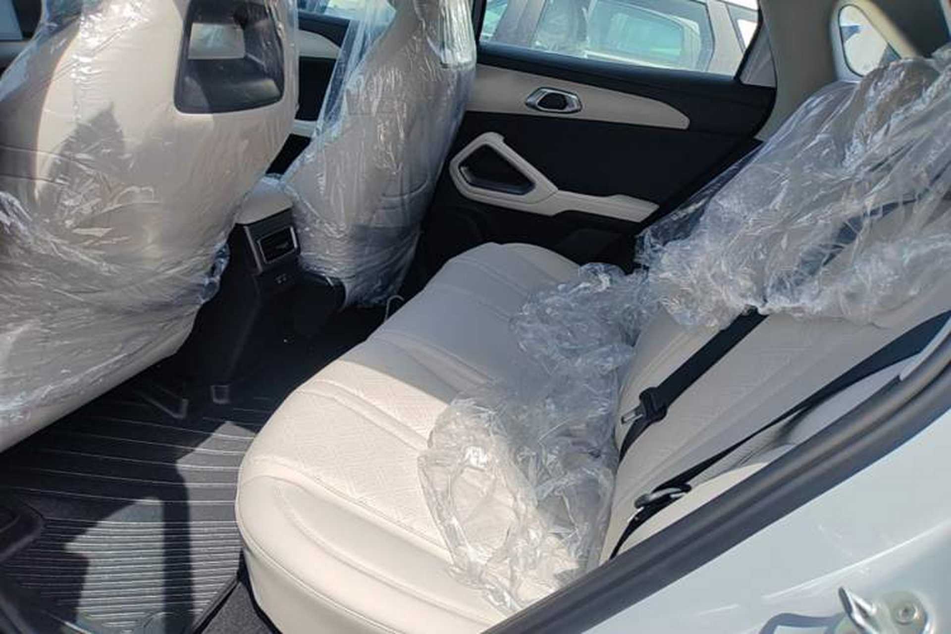 Used BYD Yuan UP 2025 Model 301KM Leading Version Left Rear Seat