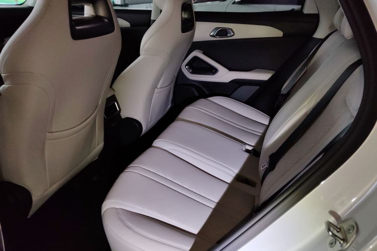 Used BYD Yuan UP 2025 Intelligent Driving Version 401 KM Dynamic Edition Left Rear Seat