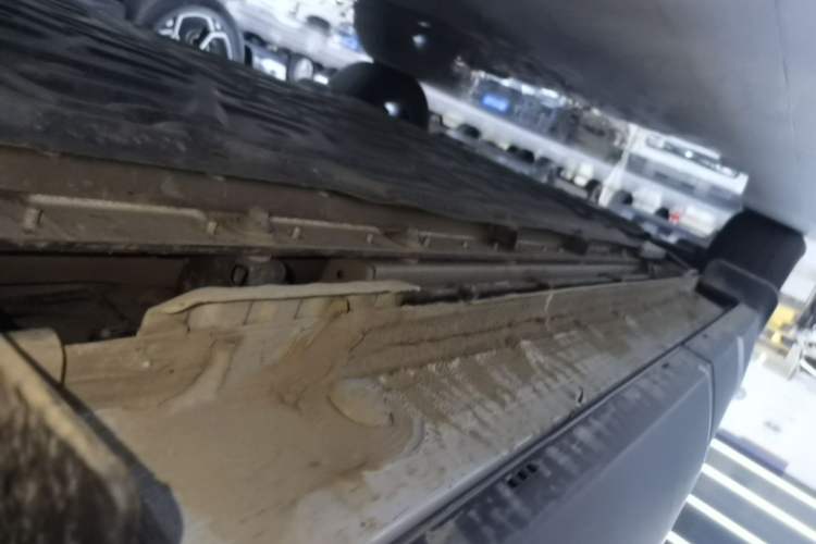 Used BYD Yuan UP 2025 Intelligent Driving Version 401 km Leading Edition Left Side Sill