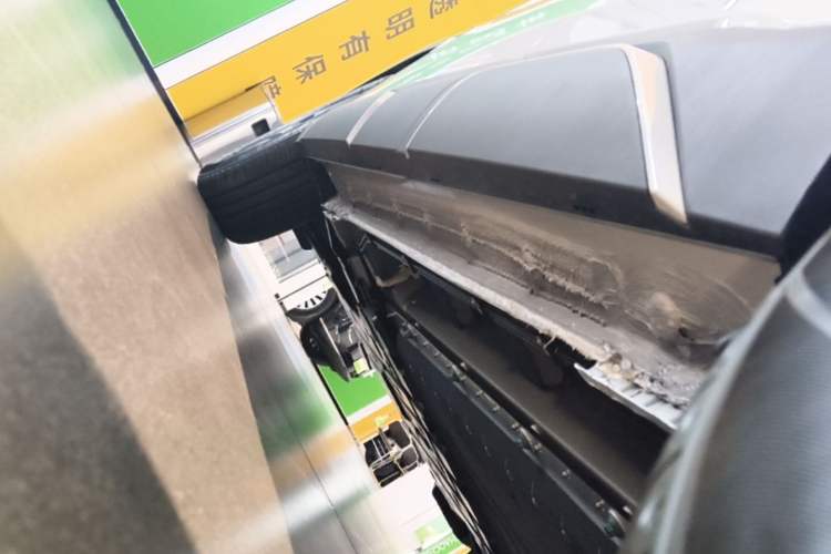 Used BYD Yuan UP 2025 Model 301KM Leading Version Left Side Sill