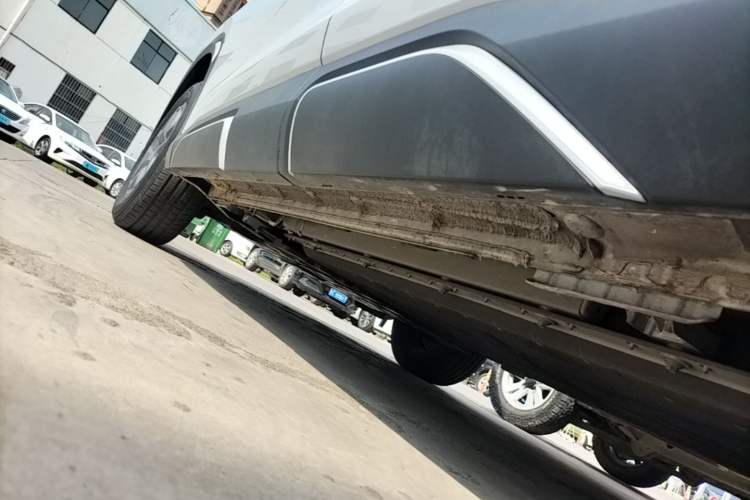 Used BYD Yuan UP 2025 Model 301KM Leading Version Left Side Sill