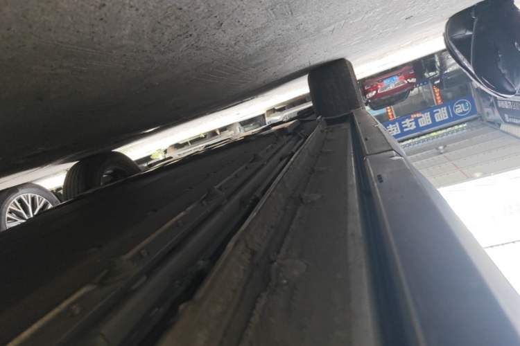 Used BYD Yuan UP 2025 Intelligent Driving Version 401 KM Dynamic Edition Left Side Sill