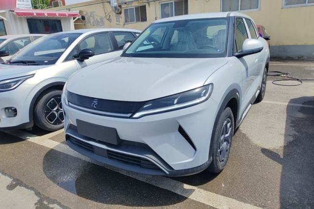 Used BYD Yuan UP 2025 Model 301KM Leading Version