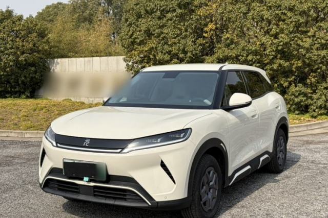 Used BYD Yuan UP 2025 Model 301KM Leading Version