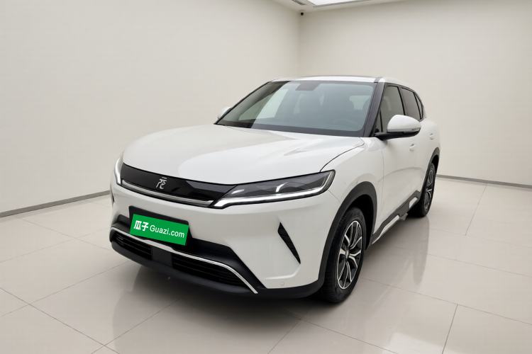 BYD Yuan UP 2025 Model 301KM Leading Version