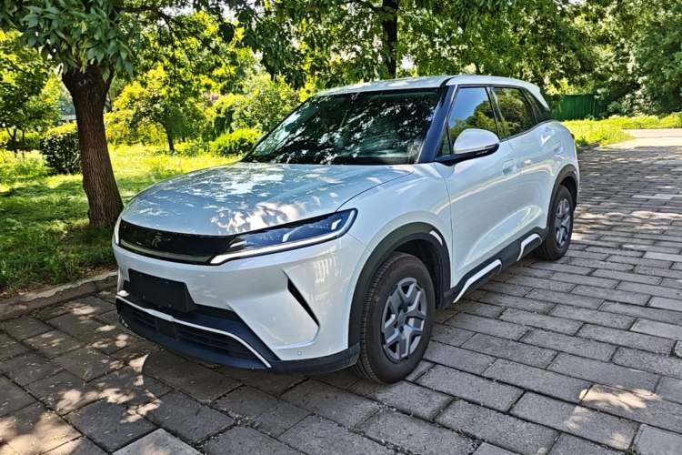 Used BYD Yuan UP 2025 Model 301KM Leading Version Guazi used car, China used car export, Used car for sale, Used cars, Cheapest cars for sale