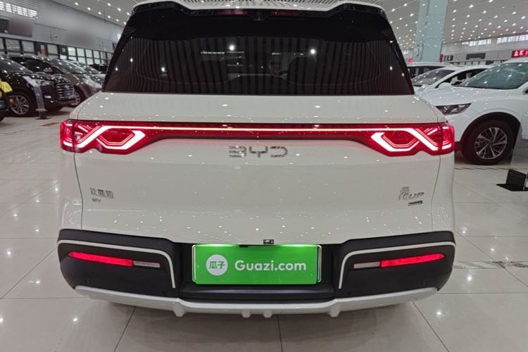 Used BYD Yuan UP 2025 Intelligent Driving Version 401 KM Dynamic Edition Rear