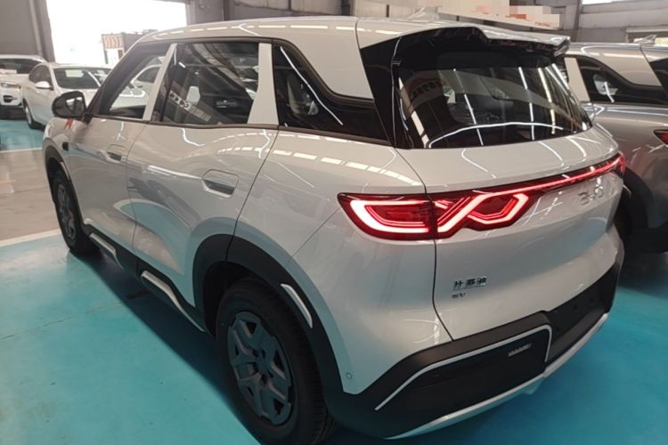 Used BYD Yuan UP 2025 Intelligent Driving Version 401 KM Dynamic Edition Rear Left 45 Deg