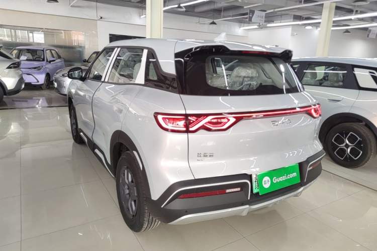 Used BYD Yuan UP 2025 Model 301KM Leading Version Rear Left 45 Deg