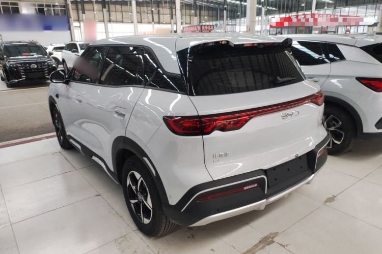 Used BYD Yuan UP 2025 Intelligent Driving Version 401 km Leading Edition Rear Left 45 Deg