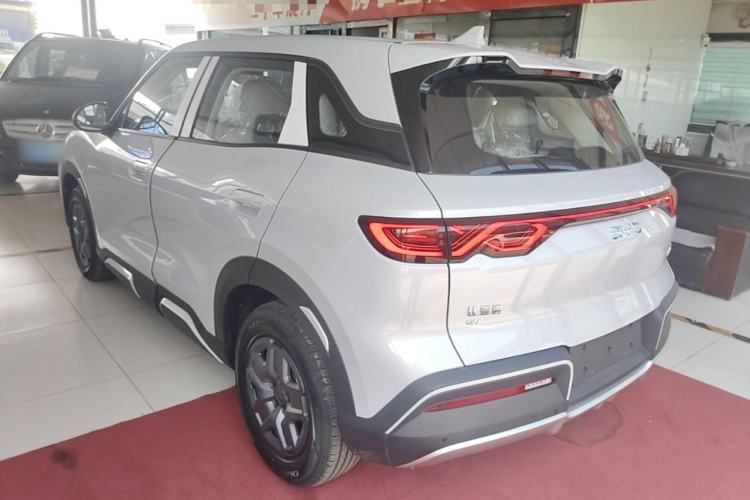 Used BYD Yuan UP 2025 Model 301KM Leading Version Rear Left 45 Deg
