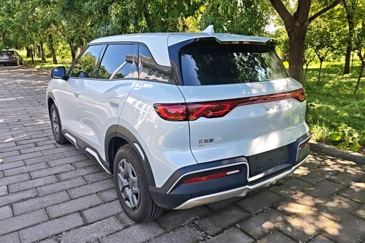 Used BYD Yuan UP 2025 Model 301KM Leading Version Rear Left 45 Deg