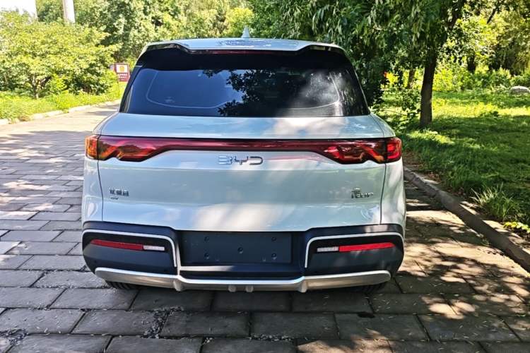 Used BYD Yuan UP 2025 Model 301KM Leading Version Rear