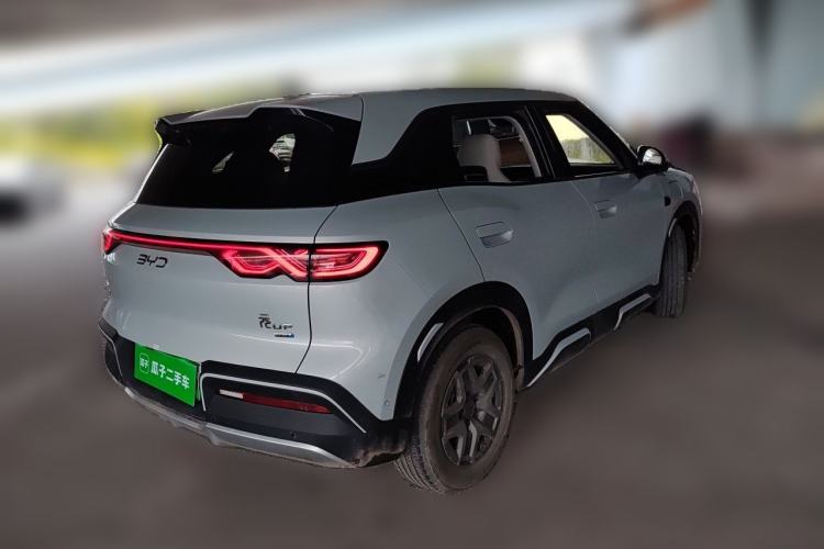Used BYD Yuan UP 2025 Intelligent Driving Version 401 KM Dynamic Edition Rear Right 45 Deg