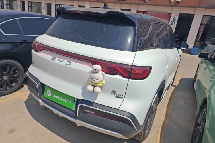 Used BYD Yuan UP 2025 Intelligent Driving Version 401 KM Dynamic Edition Rear Right 45 Deg