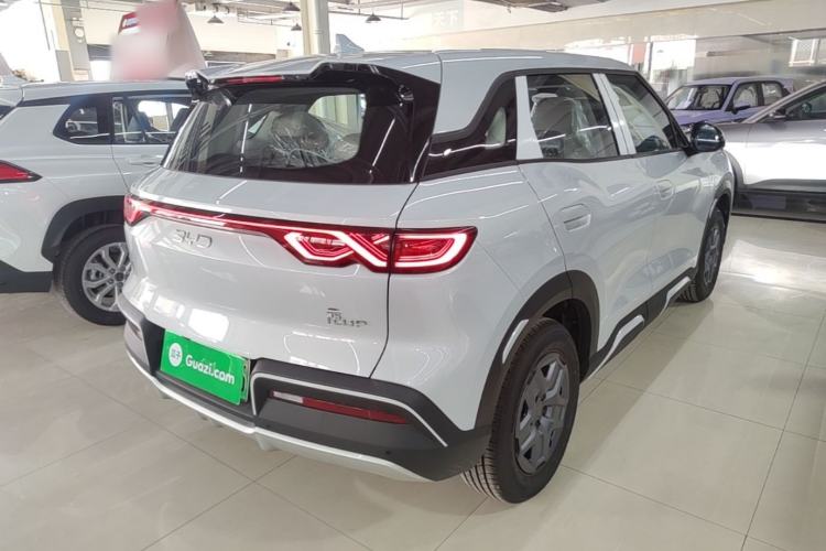 Used BYD Yuan UP 2025 Model 301KM Leading Version Rear Right 45 Deg