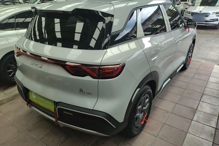 Used BYD Yuan UP 2025 Model 301KM Leading Version Rear Right 45 Deg