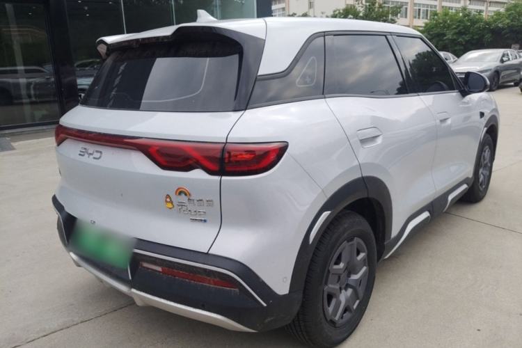 Used BYD Yuan UP 2025 Intelligent Driving Version 401 KM Dynamic Edition Rear Right 45 Deg