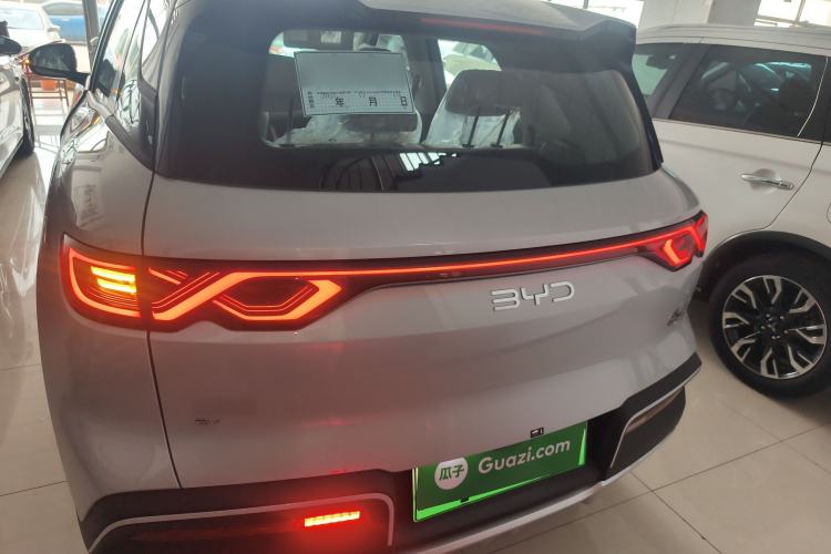 Used BYD Yuan UP 2025 Model 301KM Leading Version Rear