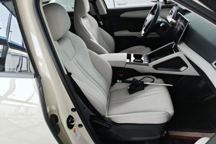 Used BYD Yuan UP 2025 Intelligent Driving Version 401 km Leading Edition Right Front Seat