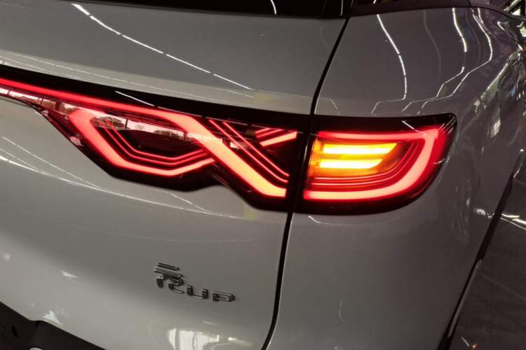 Used BYD Yuan UP 2025 Model 301KM Leading Version Right Rear Taillight