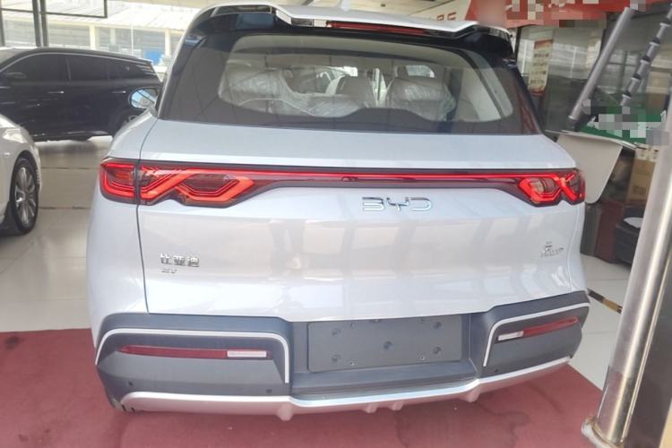 Used BYD Yuan UP 2025 Model 301KM Leading Version Right Rear Taillight
