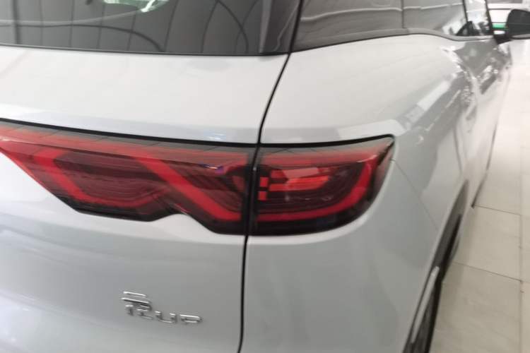 Used BYD Yuan UP 2025 Intelligent Driving Version 401 KM Dynamic Edition Right Rear Taillight