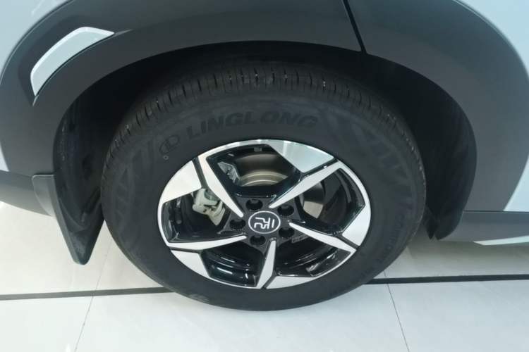 Used BYD Yuan UP 2025 Intelligent Driving Version 401 km Leading Edition Right Rear Wheel Hub