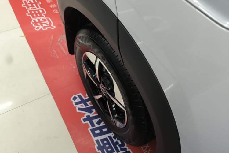 Used BYD Yuan UP 2025 Intelligent Driving Version 401 km Leading Edition Right Rear Wheel Hub