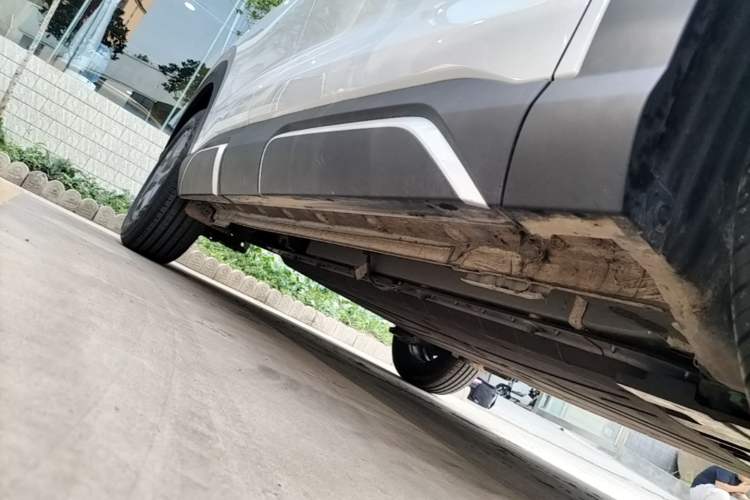 Used BYD Yuan UP 2025 Model 301KM Leading Version Right Side Sill