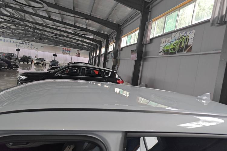 Used BYD Yuan UP 2025 Intelligent Driving Version 401 km Leading Edition Roof