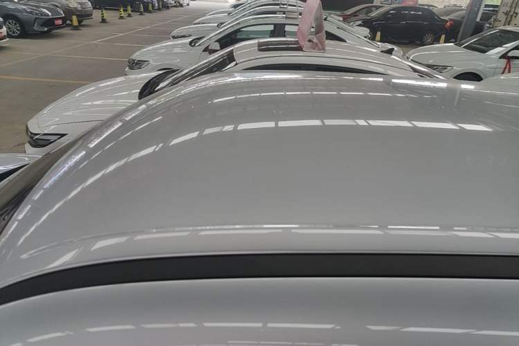 Used BYD Yuan UP 2025 Model 301KM Leading Version Roof