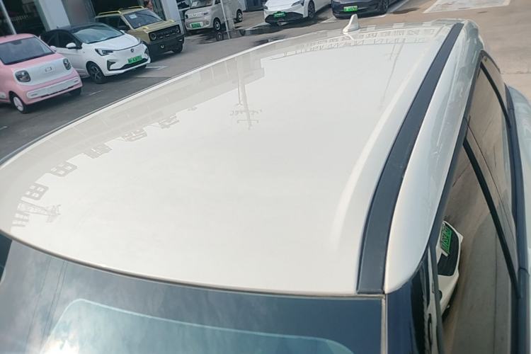 Used BYD Yuan UP 2025 Model 301KM Leading Version Roof