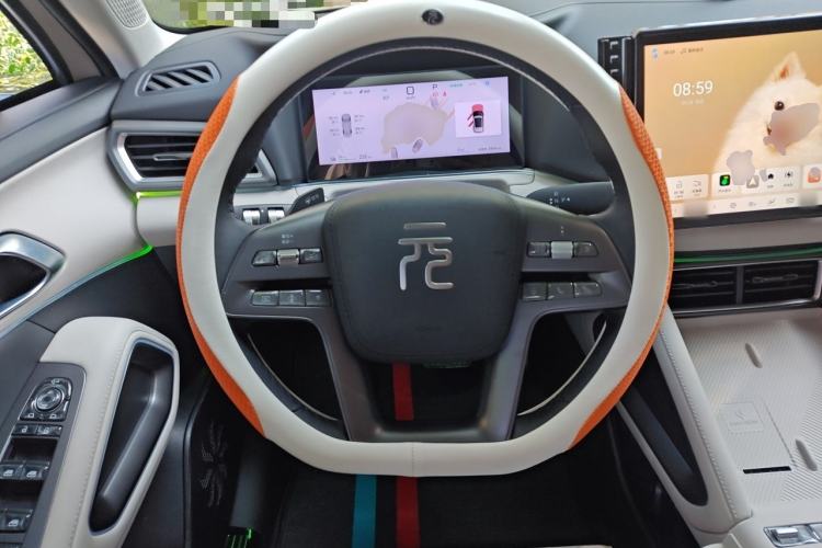 Used BYD Yuan UP 2025 Intelligent Driving Version 401 km Leading Edition Steering Wheel