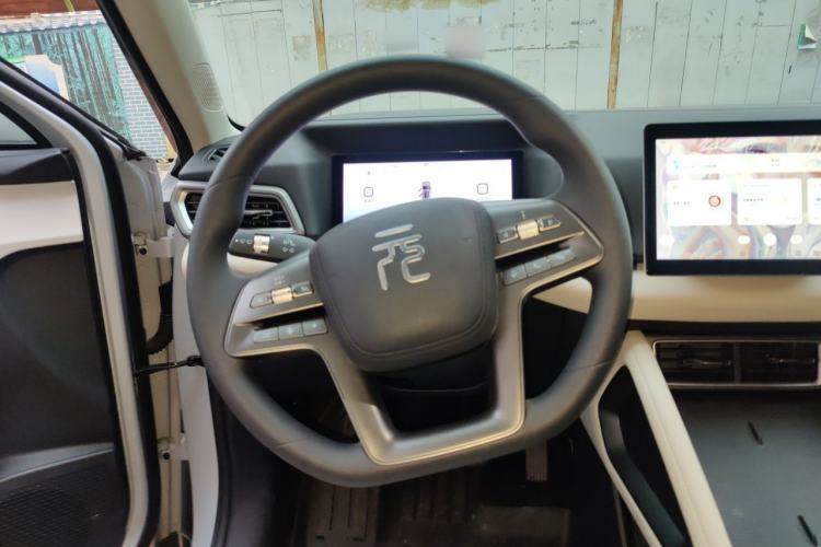 Used BYD Yuan UP 2025 Model 301KM Leading Version Steering Wheel